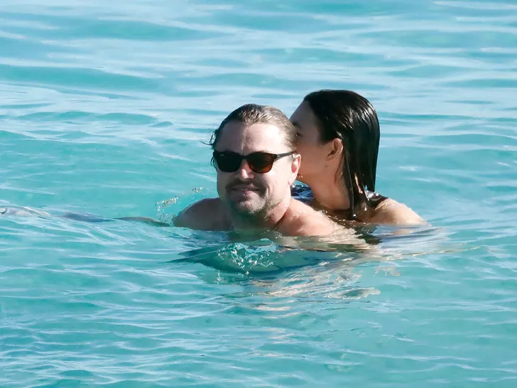 Leonardo DiCaprio ve Vittoria Ceretti'nin St. Barts'taki Romantik Tatili