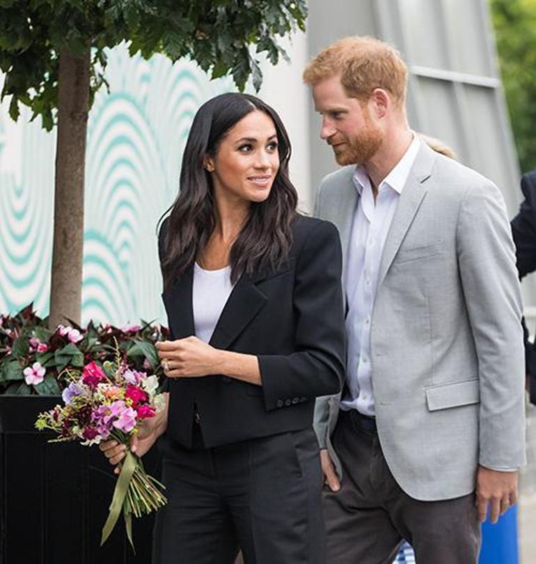 Meghan Markle ve Prens Harry'nin Yeni Projeleri: Yemek Programı ve İş Dünyasından Ayrılma Kararı