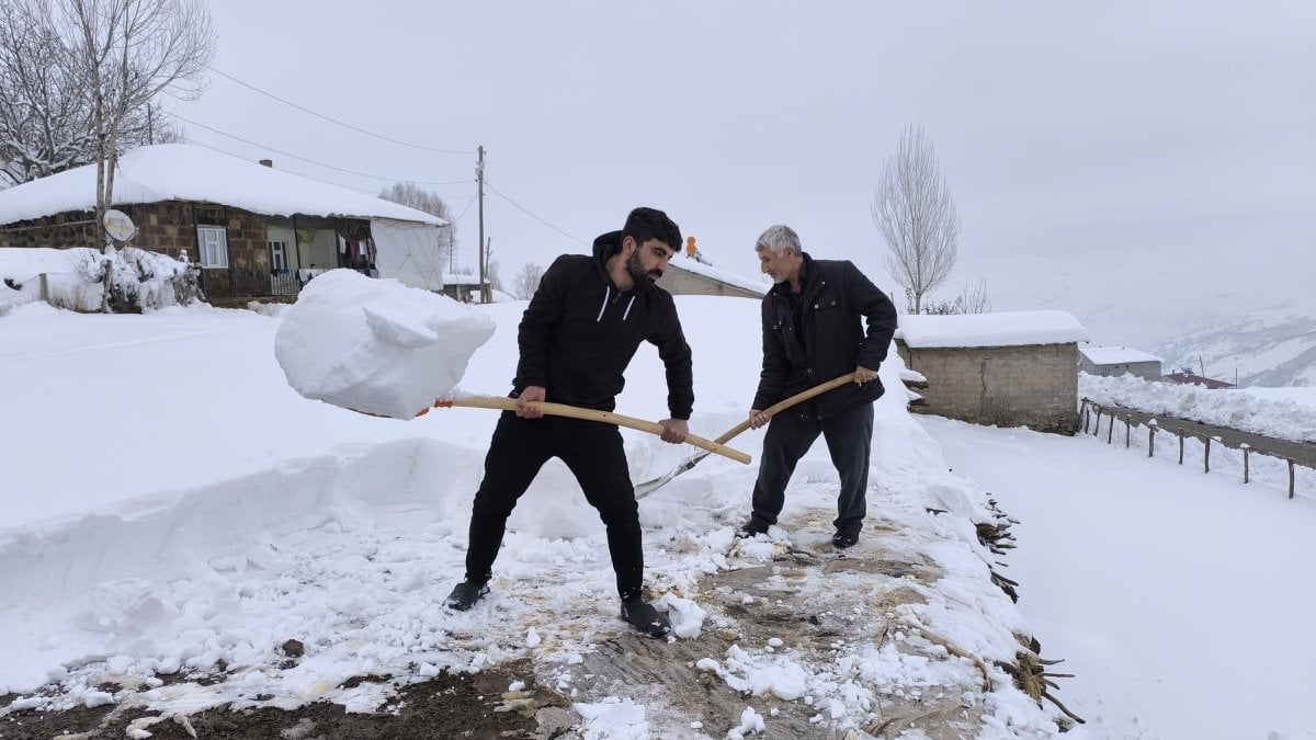 Muş'ta Kar Çilesi: Kırsal Hayatın Zorlukları