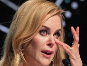 Nicole Kidman, Annesinin Ölümünden Sonra Duygusal Anlar Yaşadı