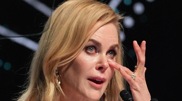 Nicole Kidman, Annesinin Ölümünden Sonra Duygusal Anlar Yaşadı