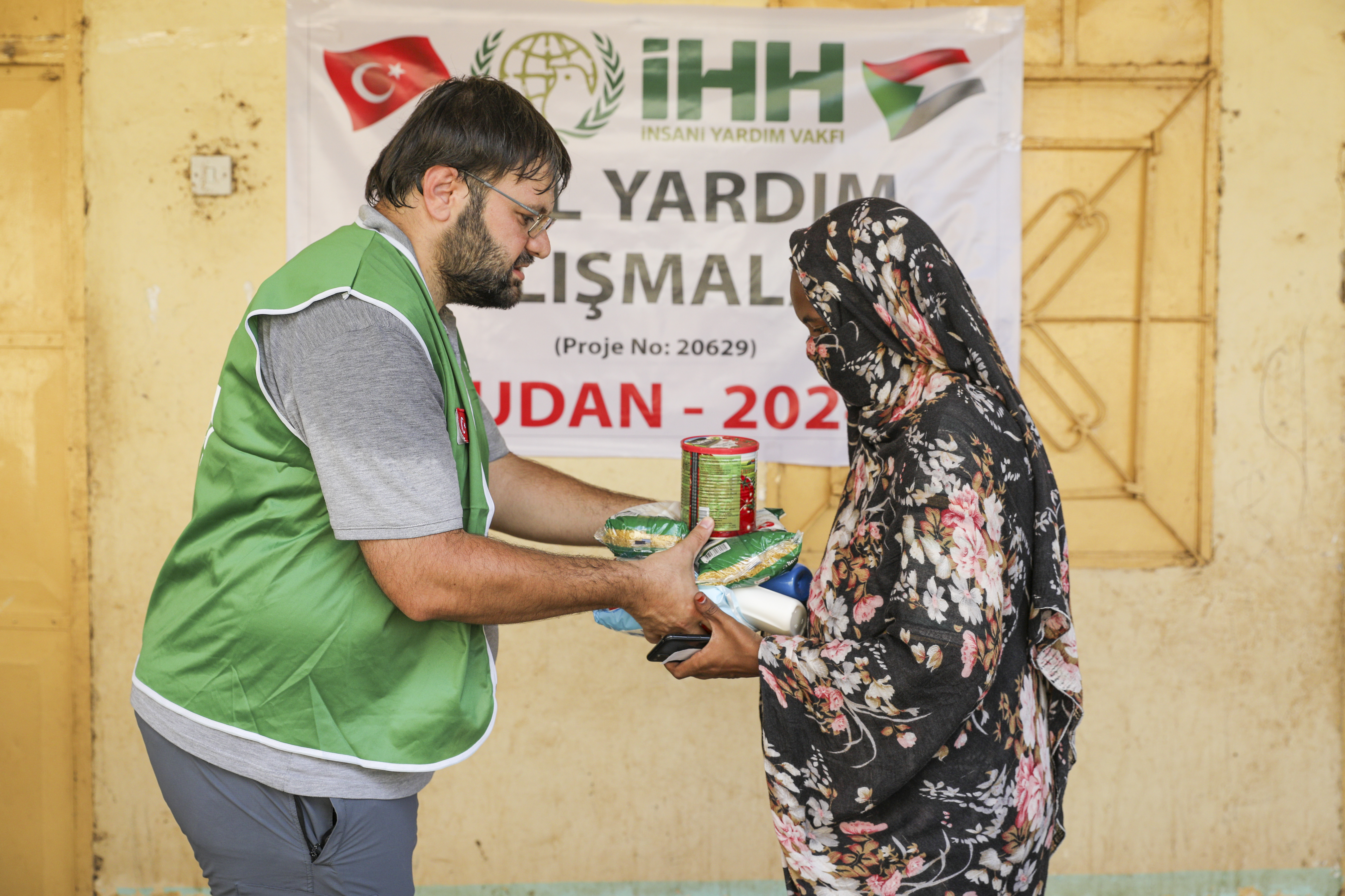 Sudan'daki İç Savaş ve İHH'nın Yardım Faaliyetleri