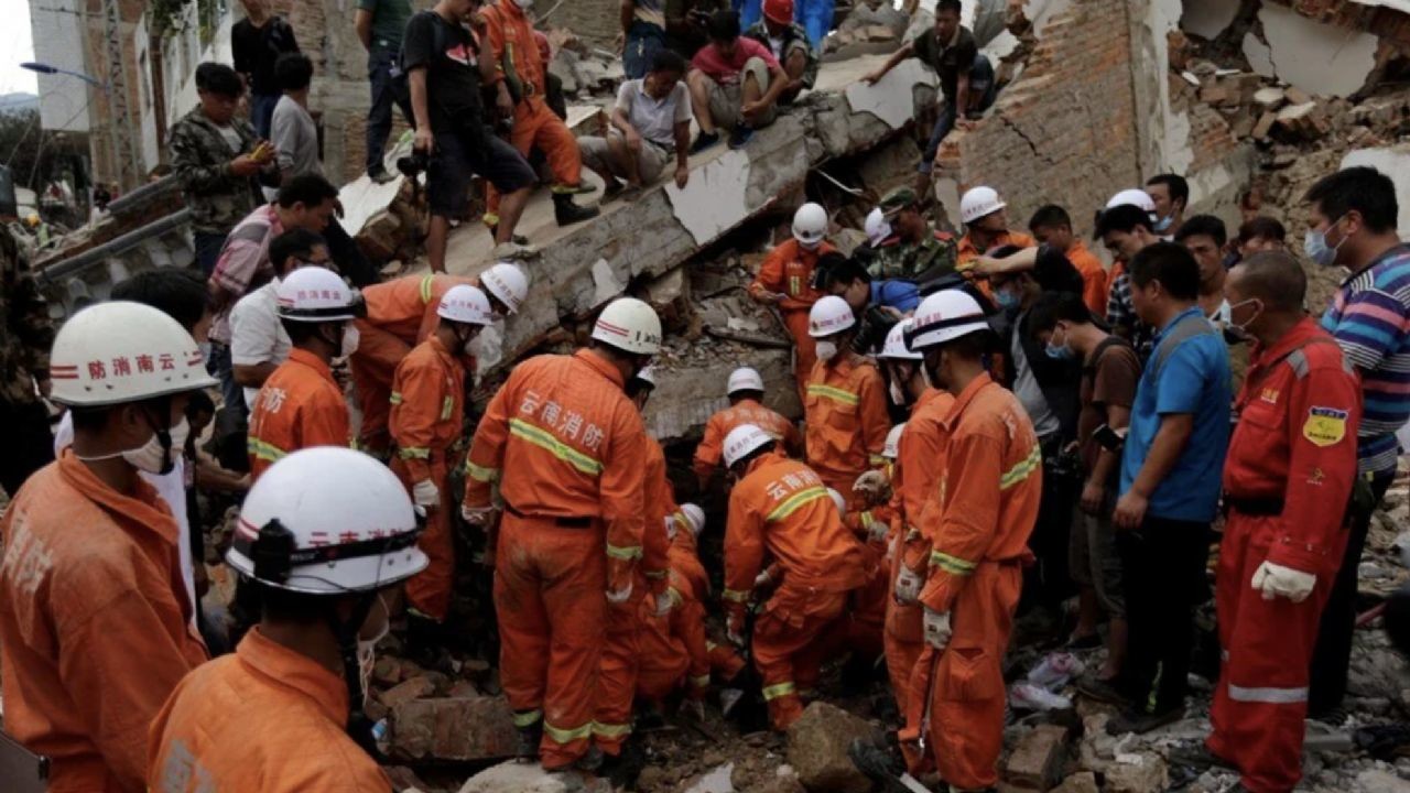 Tibet’te 7.1 Büyüklüğünde Deprem: 95 Ölü, 130 Yaralı