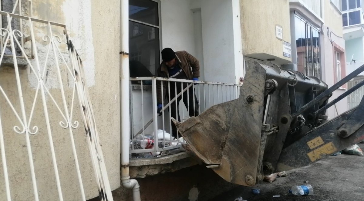 Yalvaç'ta Evsiz Gibi Görünen Hamdi Vural'ın Şaşırtıcı Hikayesi